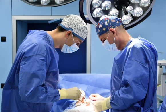 doctor_gallery_pic - TOP Clinic DENIS