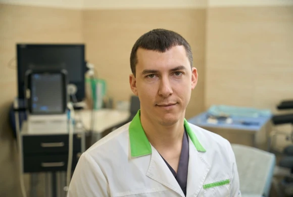 doctor_gallery_pic - TOP Clinic DENIS