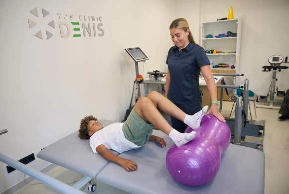 doctor_gallery_pic - TOP Clinic DENIS