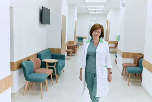 doctor_gallery_pic - TOP Clinic DENIS