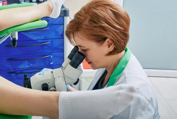 doctor_gallery_pic - TOP Clinic DENIS