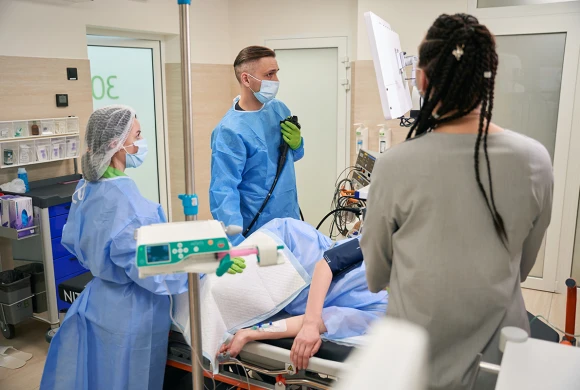 doctor_gallery_pic - TOP Clinic DENIS