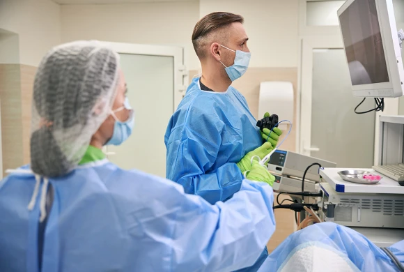 doctor_gallery_pic - TOP Clinic DENIS