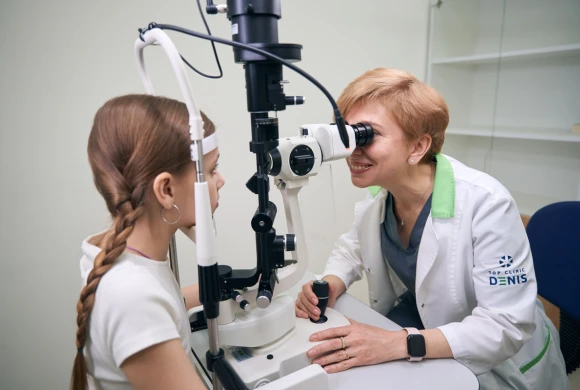 doctor_gallery_pic - TOP Clinic DENIS