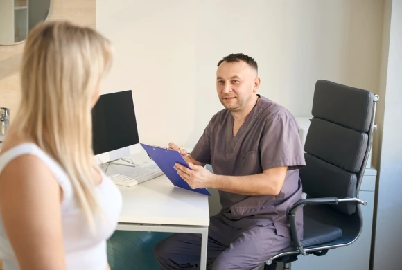 doctor_gallery_pic - TOP Clinic DENIS