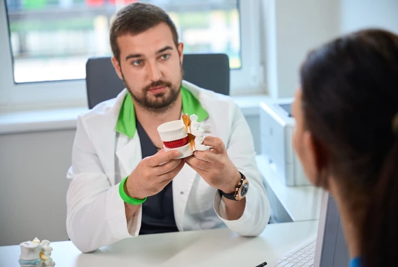 doctor_gallery_pic - TOP Clinic DENIS