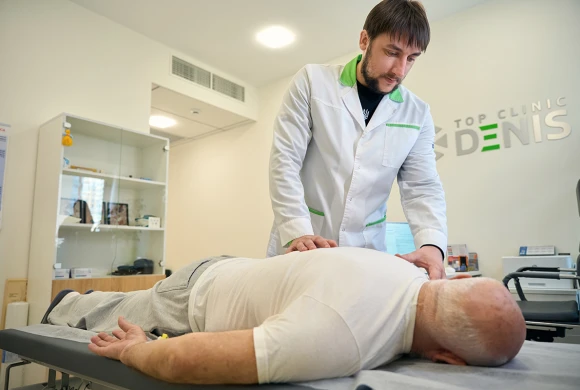 doctor_gallery_pic - TOP Clinic DENIS