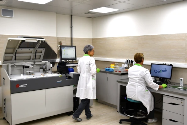 Анализаторы интегрированы в медицинскую информационную систему (МИС) - TOP Clinic DENIS