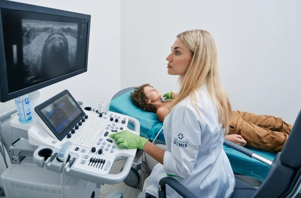 В клинике доступно более 30 видов ультразвуковых исследований: УЗИ внутренних органов малого таза, сердца (эхокардиография), сосудов (доплерография), брюшной полости, щитовидной железы, молочных желез, суставов - TOP Clinic DENIS