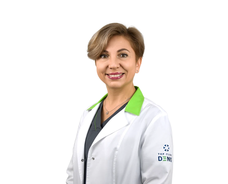 Савина Елена Михайловна — врач офтальмолог, детский офтальмолог, офтальмогенетик в Клинике ДЕНИС - TOP Clinic DENIS