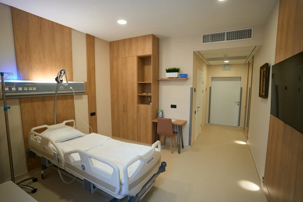 Создаем атмосферу дорогого отеля, чтобы вы чувствовали себя спокойно и расслабленно - TOP Clinic DENIS