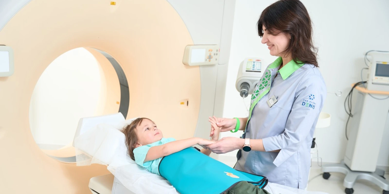 КТ (комп'ютерна томографія) дітям - TOP Clinic DENIS