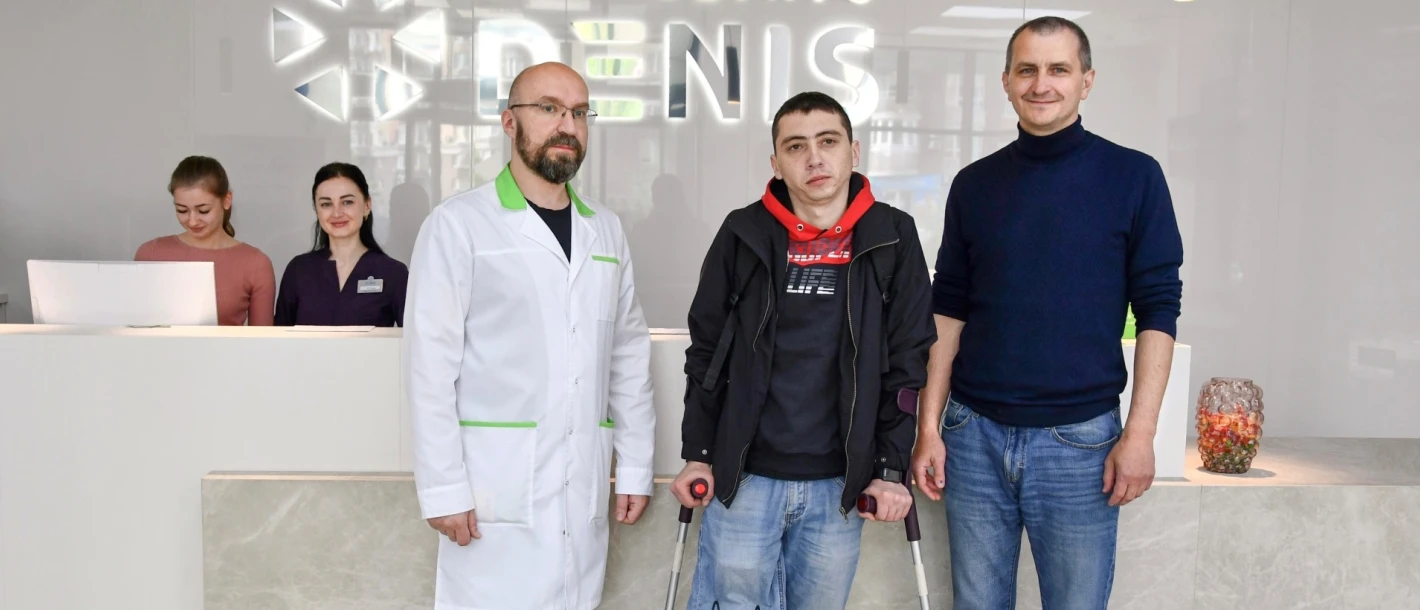 Операції з остеоінтегративного протезування пораненим українським захисникам - TOP Clinic DENIS