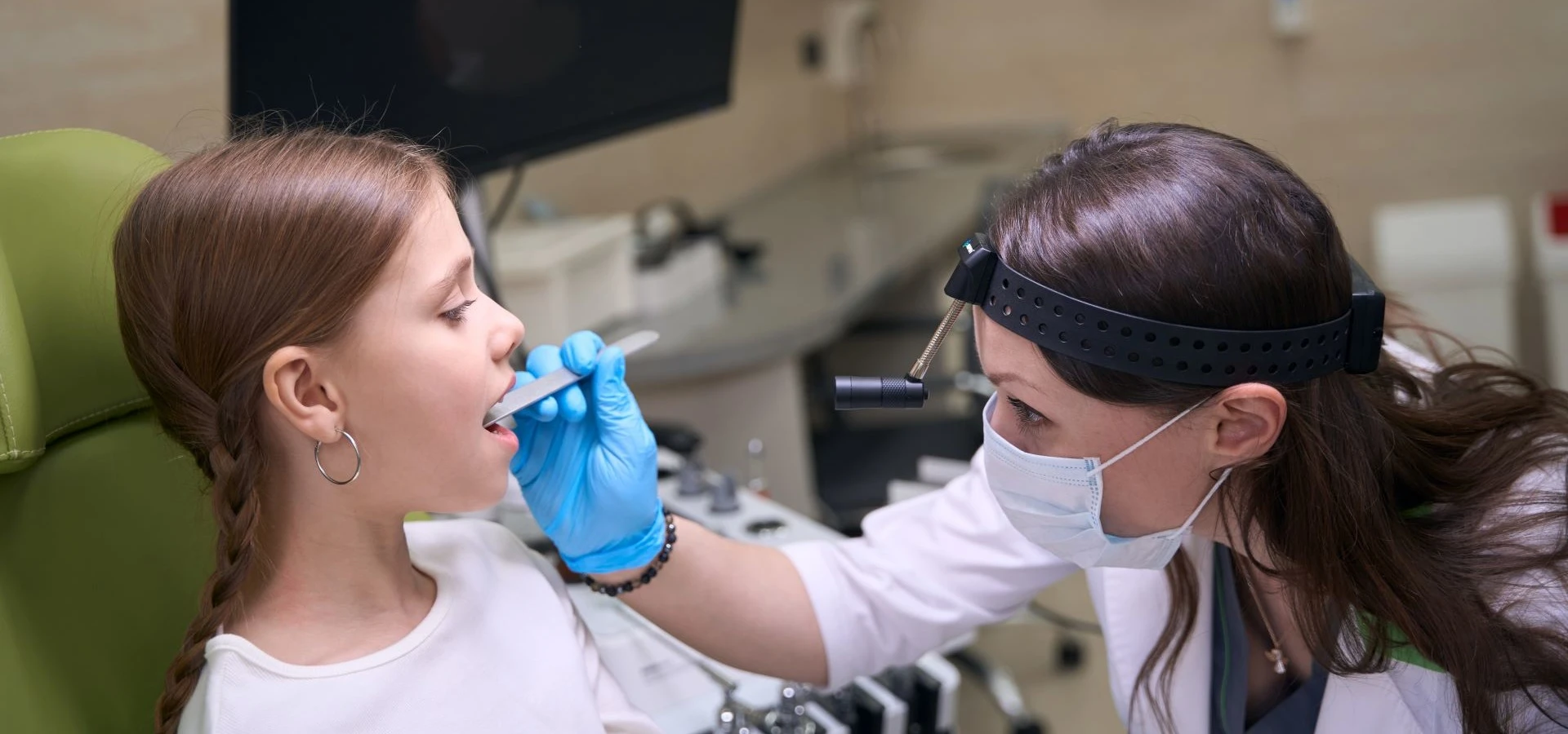 Консультація дитячого лікаря отоларинголога - TOP Clinic DENIS