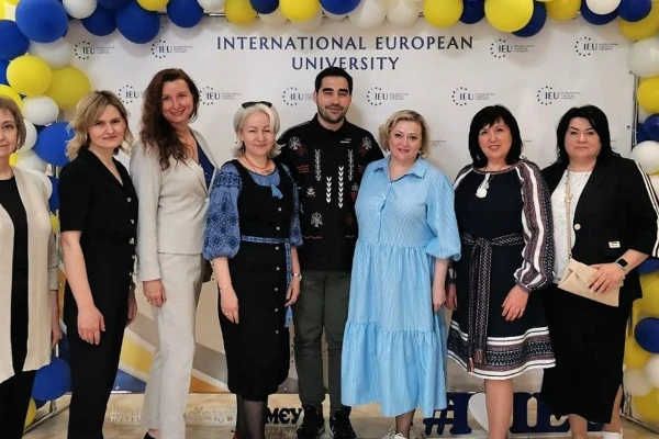 Інтернатура для студентів-медиків в Клініці ДЕНИС - TOP Clinic DENIS