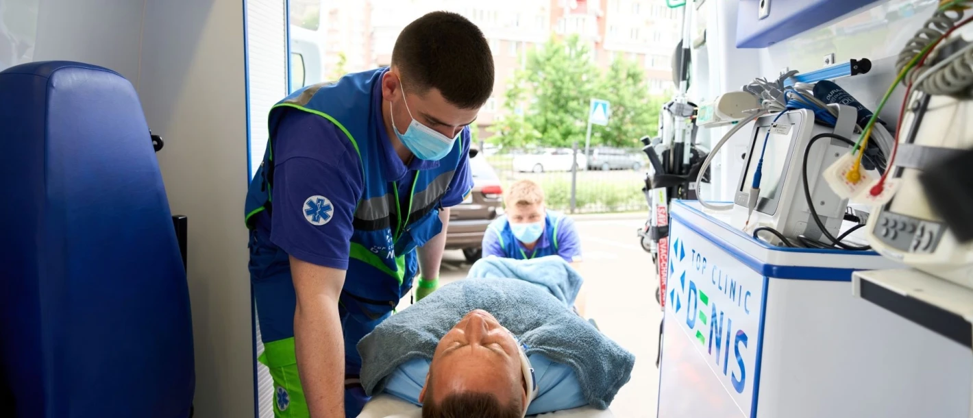 Нова акція: знижка 50% на консультацію після виклику невідкладної допомоги - TOP Clinic DENIS