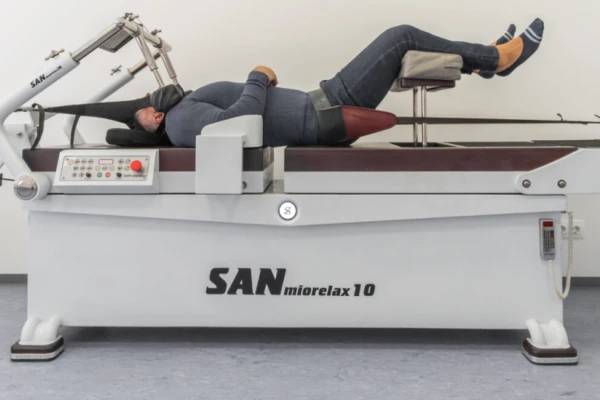 В Новый год — без боли в спине! - TOP Clinic DENIS