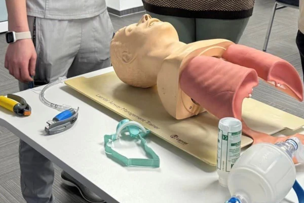 В Клініці пройшов курс навчання для військових лікарів - TOP Clinic DENIS