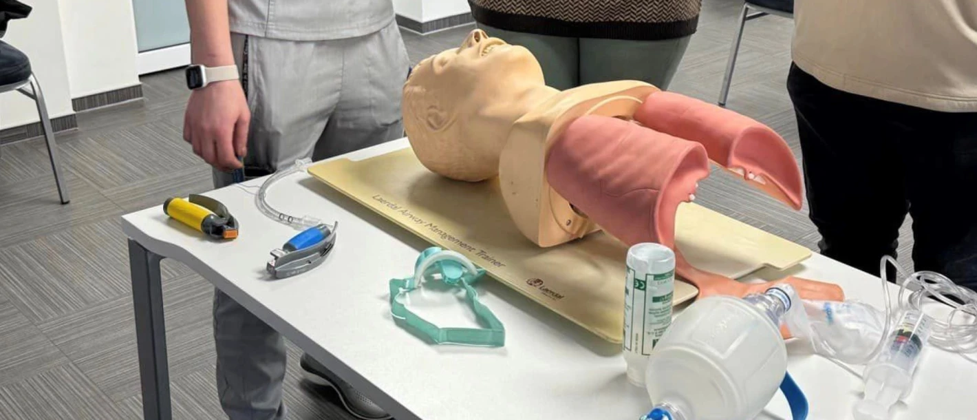 В Клинике прошел курс обучения для военных врачей - TOP Clinic DENIS