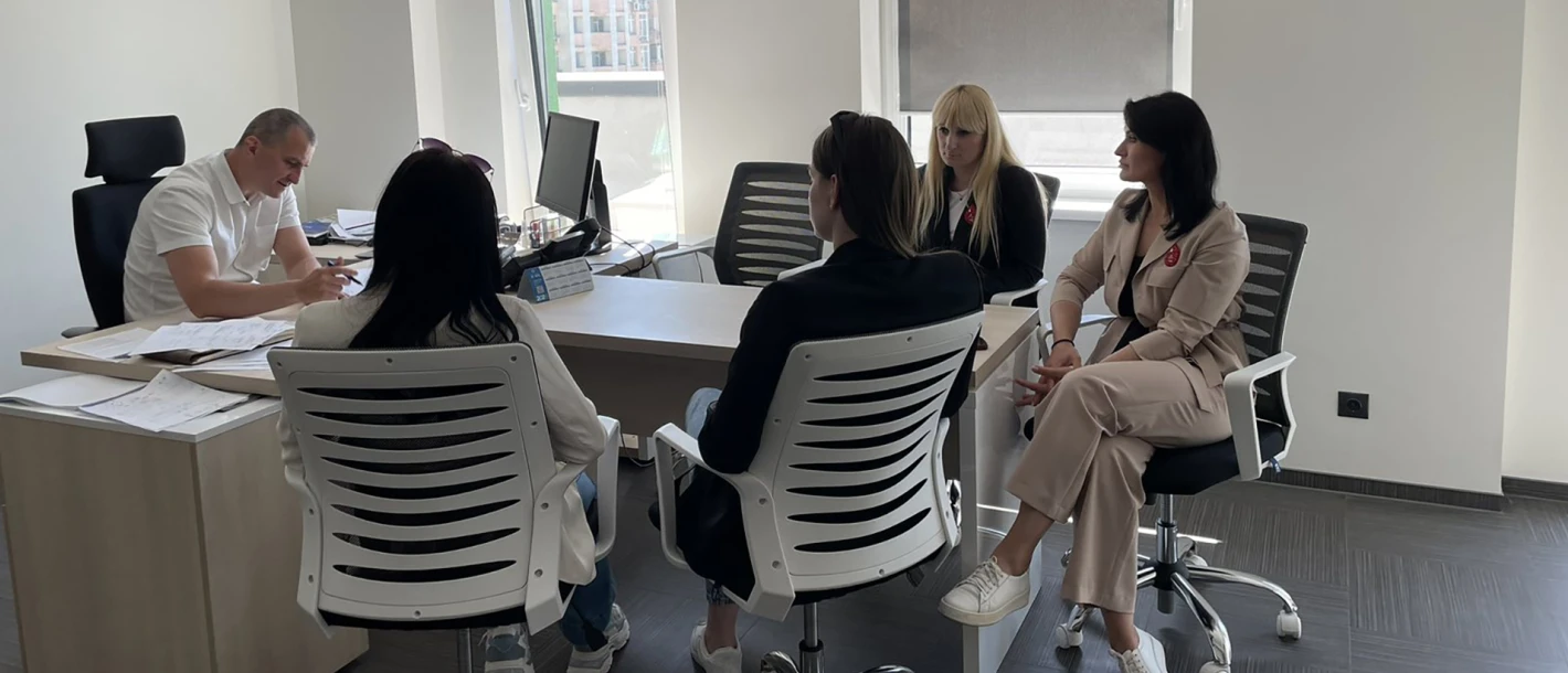 Обучающий визит в Клинику представителей лаборатории «Астра-Диа» - TOP Clinic DENIS