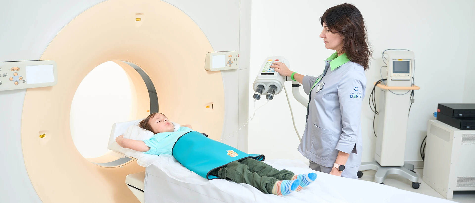 Консультация детского врача хирурга - TOP Clinic DENIS