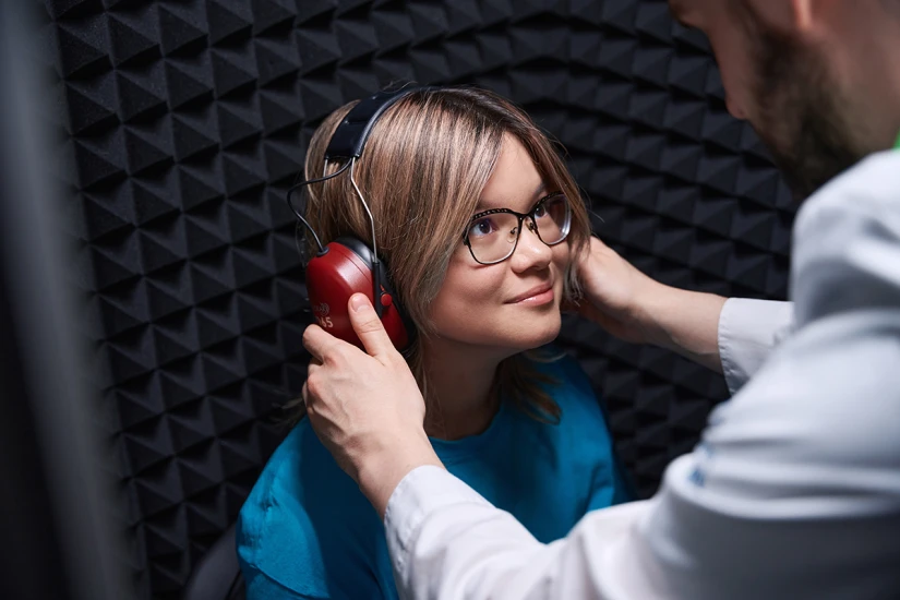 Прием врача сурдолога в Киеве - TOP Clinic DENIS