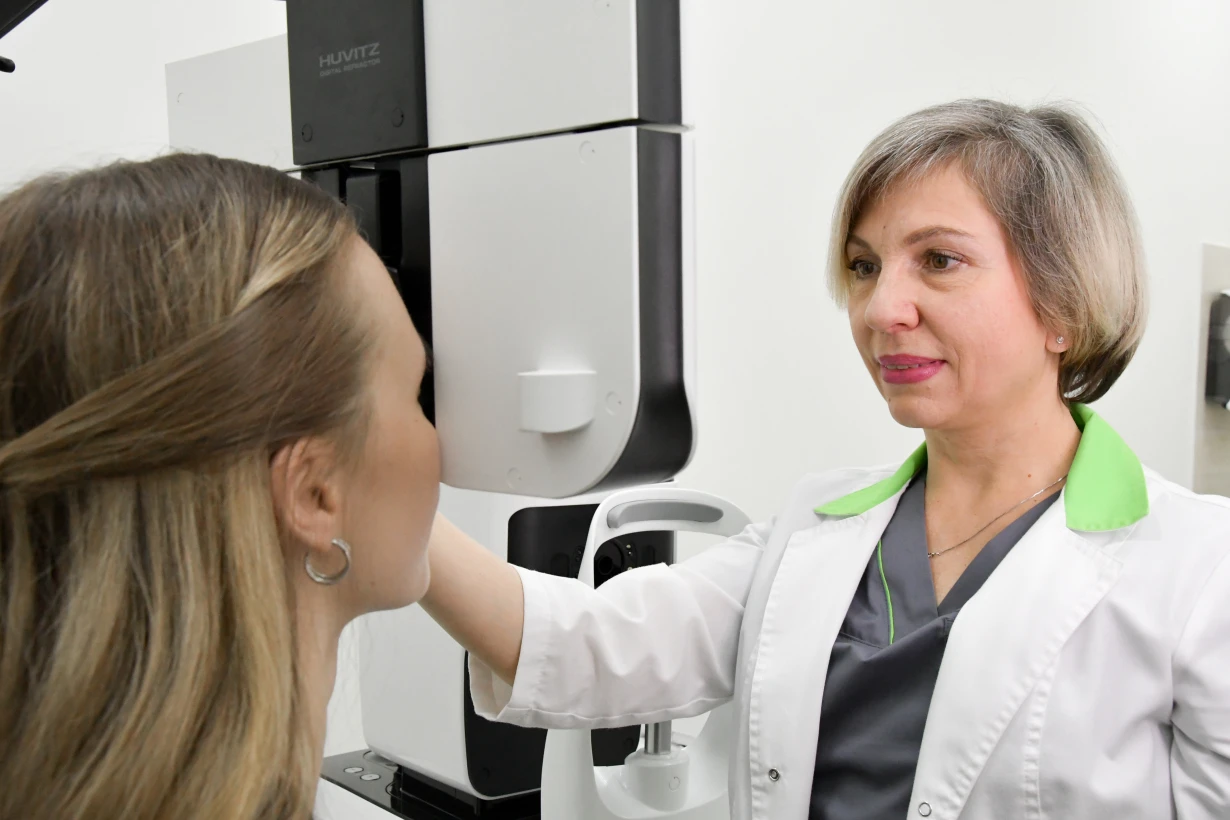 Отслоение и разрывы сетчатки - TOP Clinic DENIS