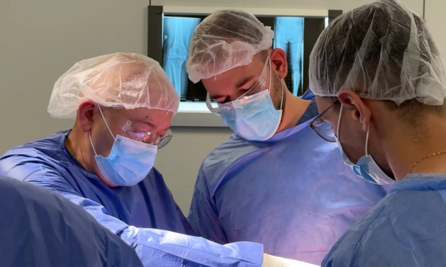 Эндопротезирование суставов в Клинике ДЕНИС (Киев) - TOP Clinic DENIS