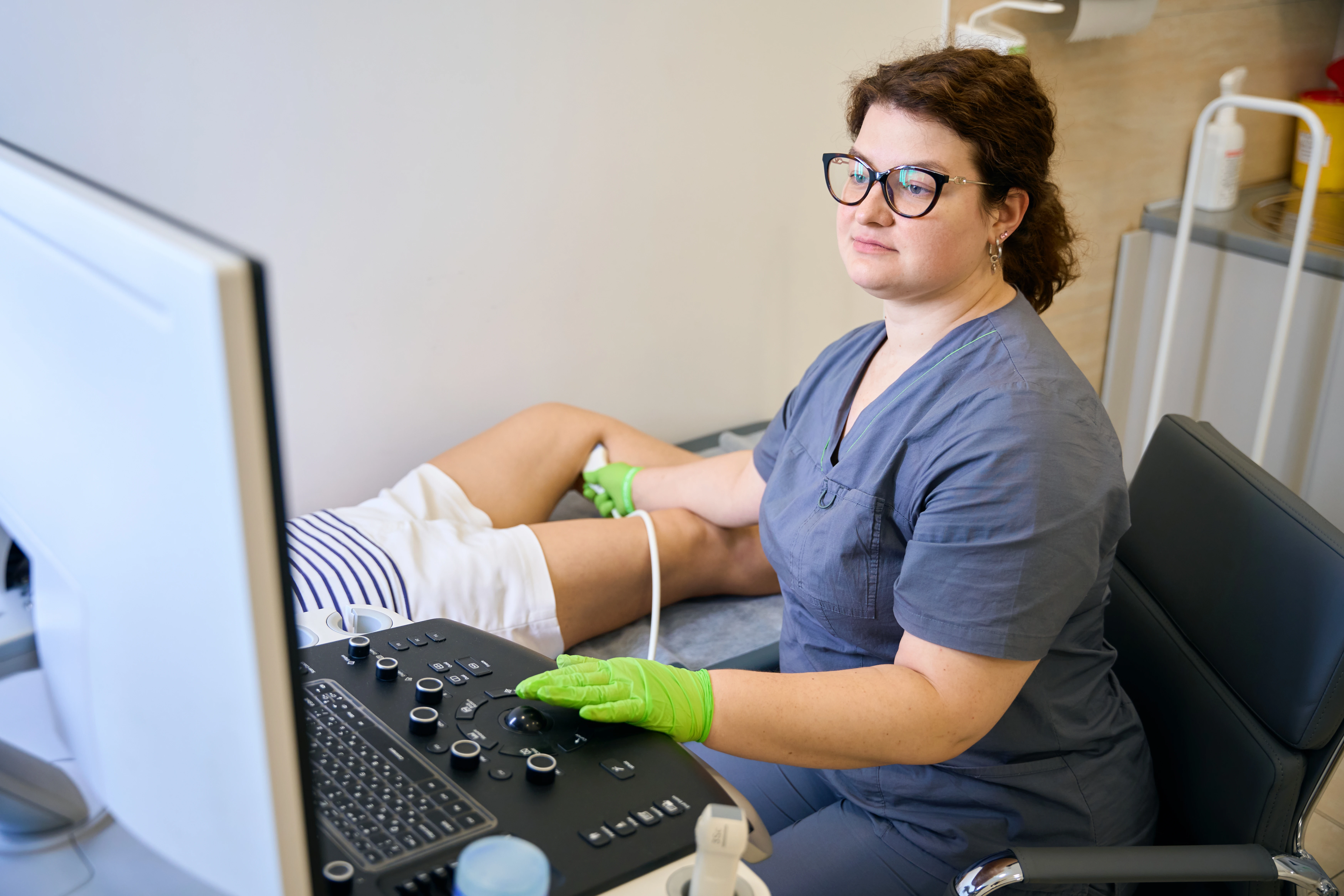 Варикозне розширення вен нижніх кінцівок - TOP Clinic DENIS