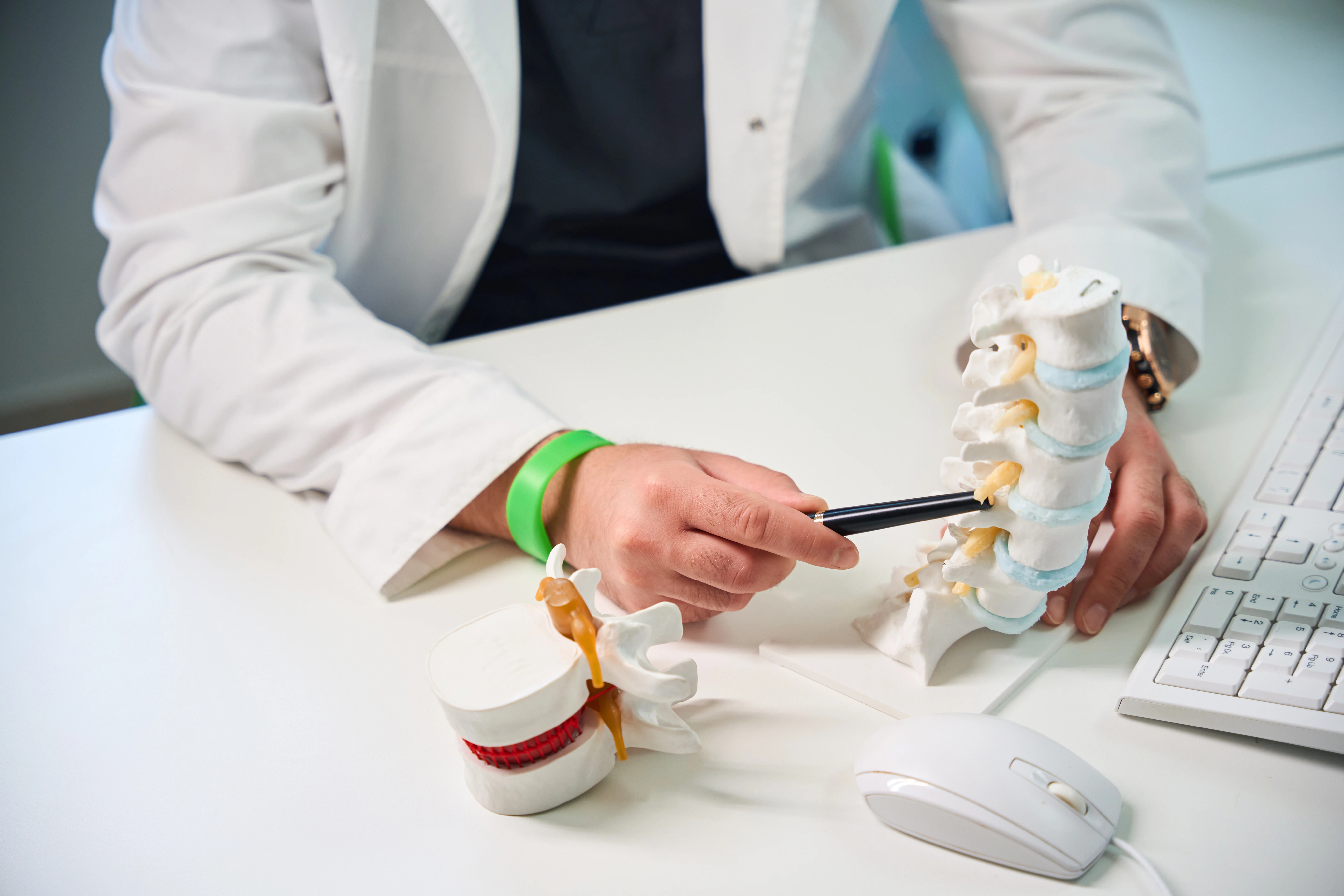 Сколиоз - TOP Clinic DENIS