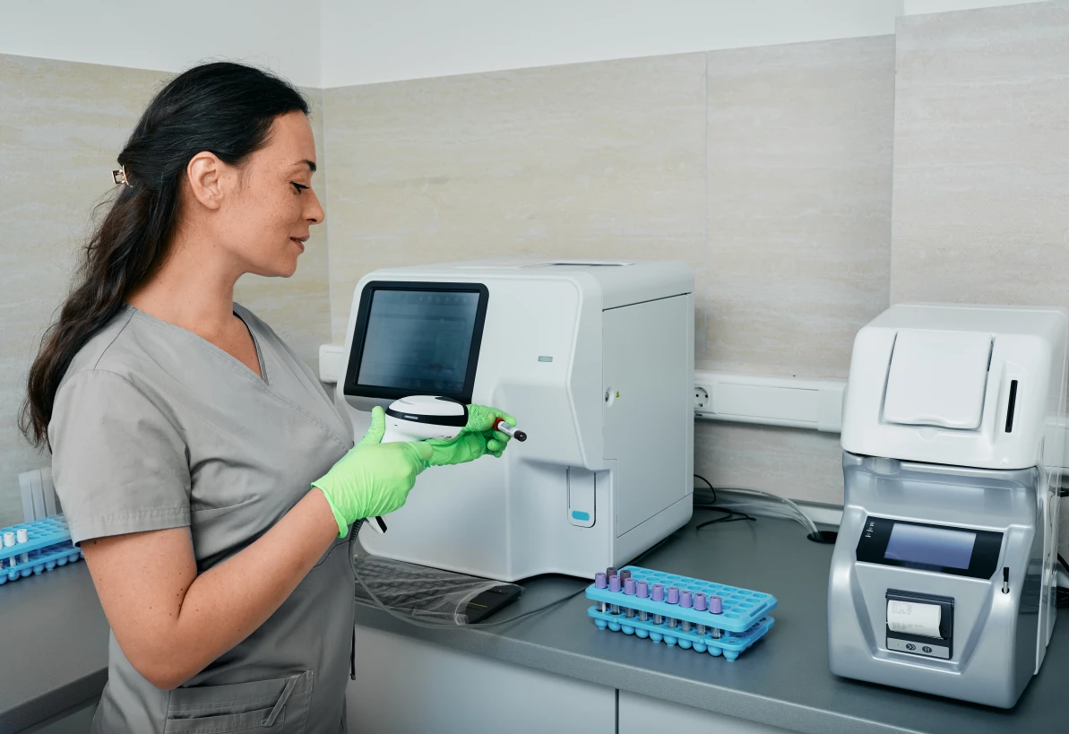 Мієлоїдний лейкоз - TOP Clinic DENIS